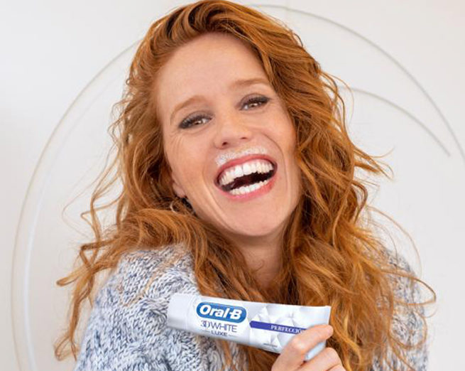 Maria Castro para Oral B web1